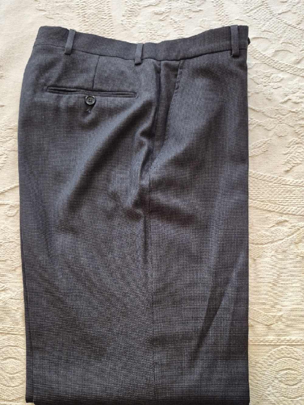 Kirkland Signature Men's Dress Pants in Charcoal Size 30 32L